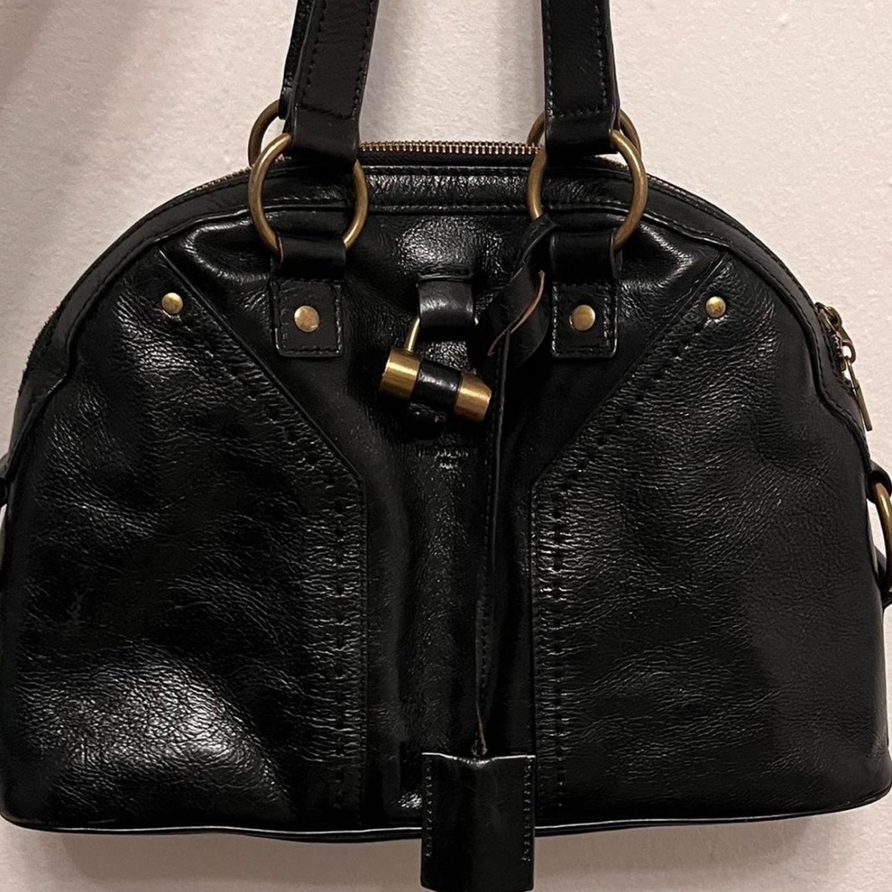 Yves Saint Laurent Black Leather Muse Bag